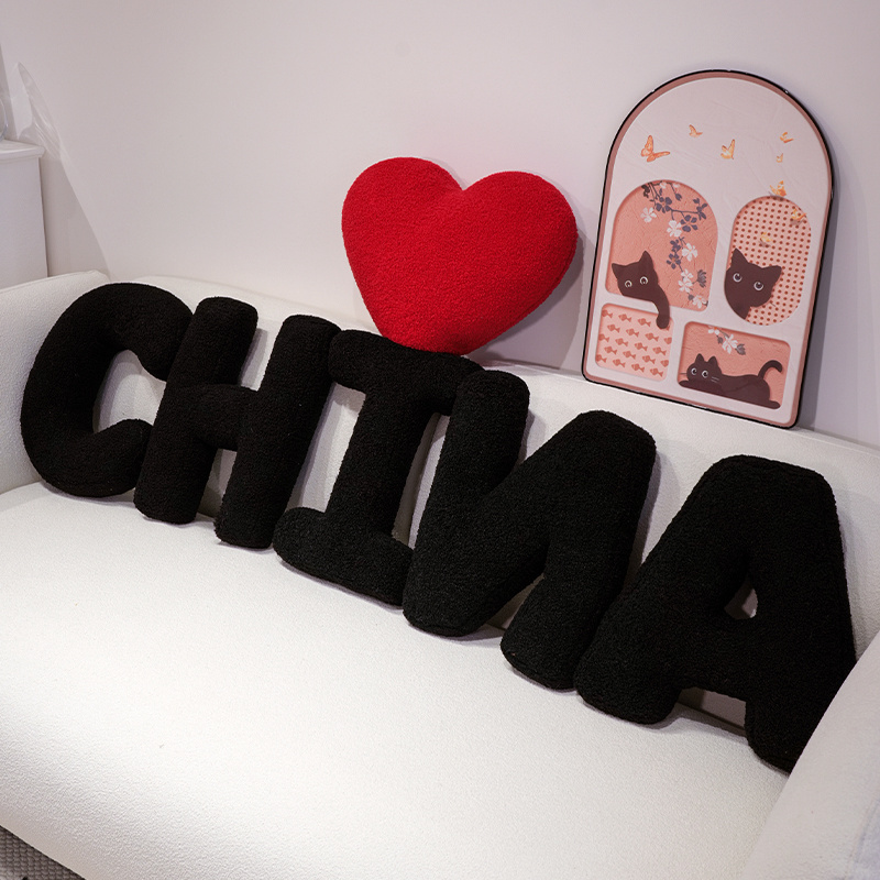 40 センチメートル英字スロー枕スタッフアルファベットぬいぐ - Decorative Throw Pillow のレビューと価格