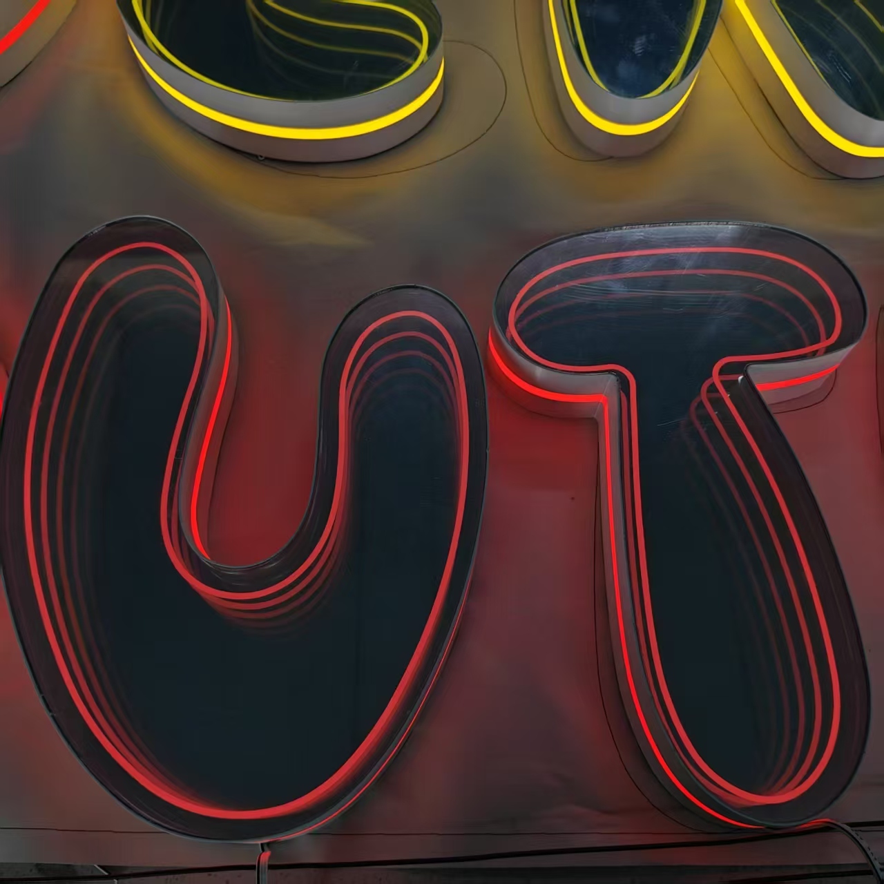 カスタマイズ可能な無限ネオンサインLED 3Dアート千層エン - Neon Sign Led Custom のレビューと価格