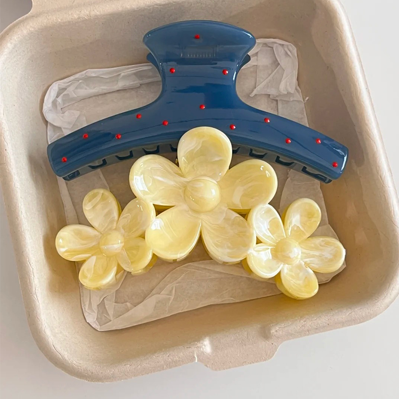 韓国風の優しい水玉模様のヘアクリップ、シックなクリームイエロ - Home Decor Yellow のレビューと価格