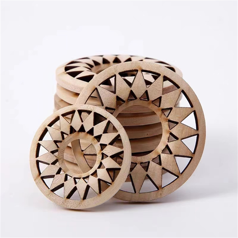 家の装飾のための中空のひまわりベース、木製の工芸品、クリスタ - Home Decor Modern Organic のレビューと価格