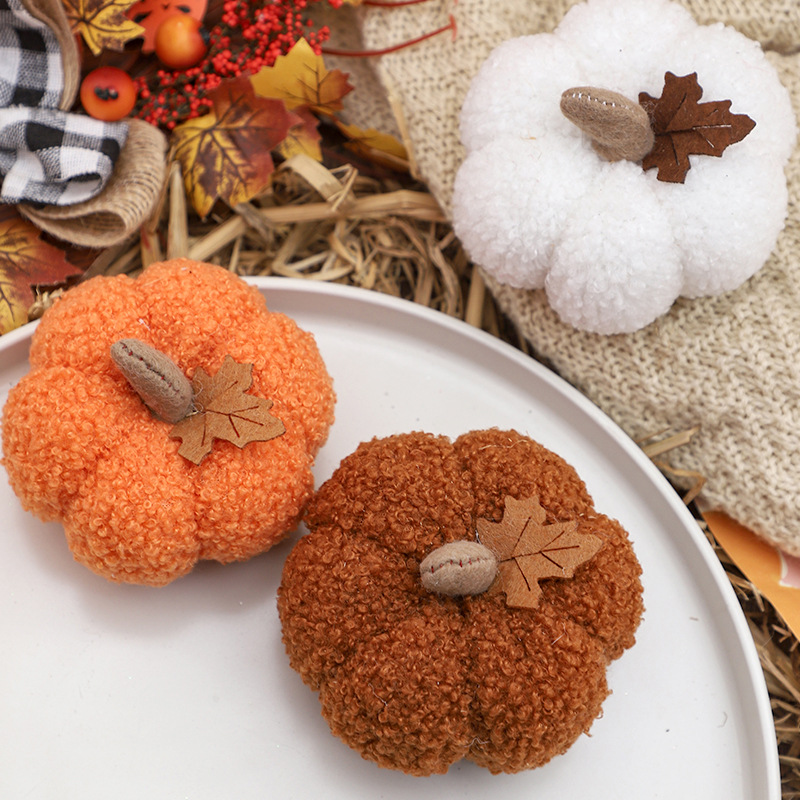 ふわふわのカボチャのぬいぐるみ ハロウィンカボチャの飾り 季 - Home Decor Gift のレビューと価格