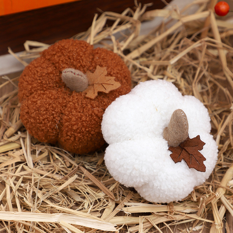 ふわふわのカボチャのぬいぐるみ ハロウィンカボチャの飾り 季 - Home Decor Gift のレビューと価格
