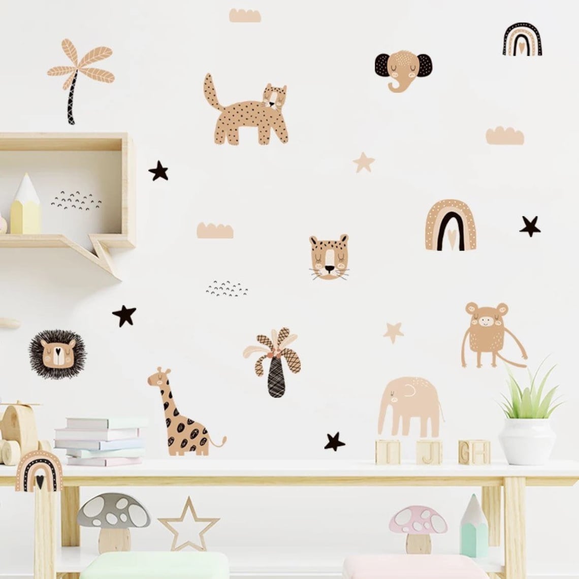 自由奔放に生きる漫画風レインボー星かわいい動物の顔水彩画保育 - Home Decor Y2K のレビューと価格